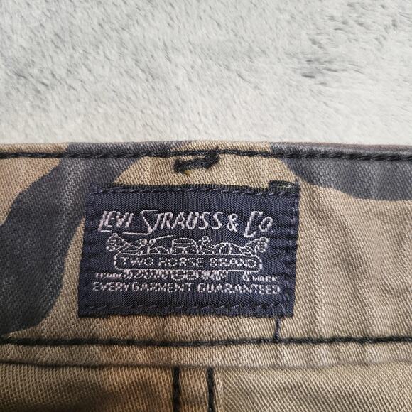 Levi's Shorts Mens 38 Camouflage Cargo Multi Pocket Zip Fly Utility - Picture 2 of 10